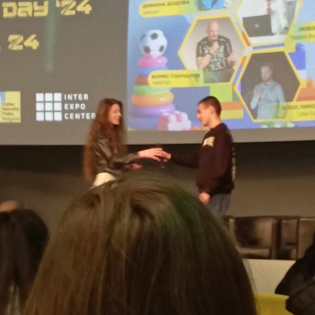 434333355_443149458062673_7138595973939167960_n