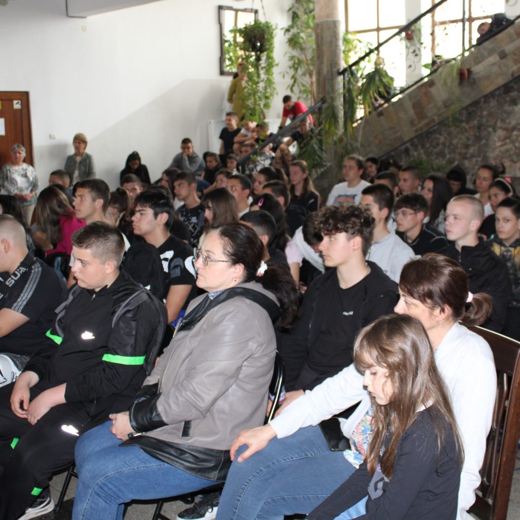 438096427_940775790882459_4729950837337002528_n