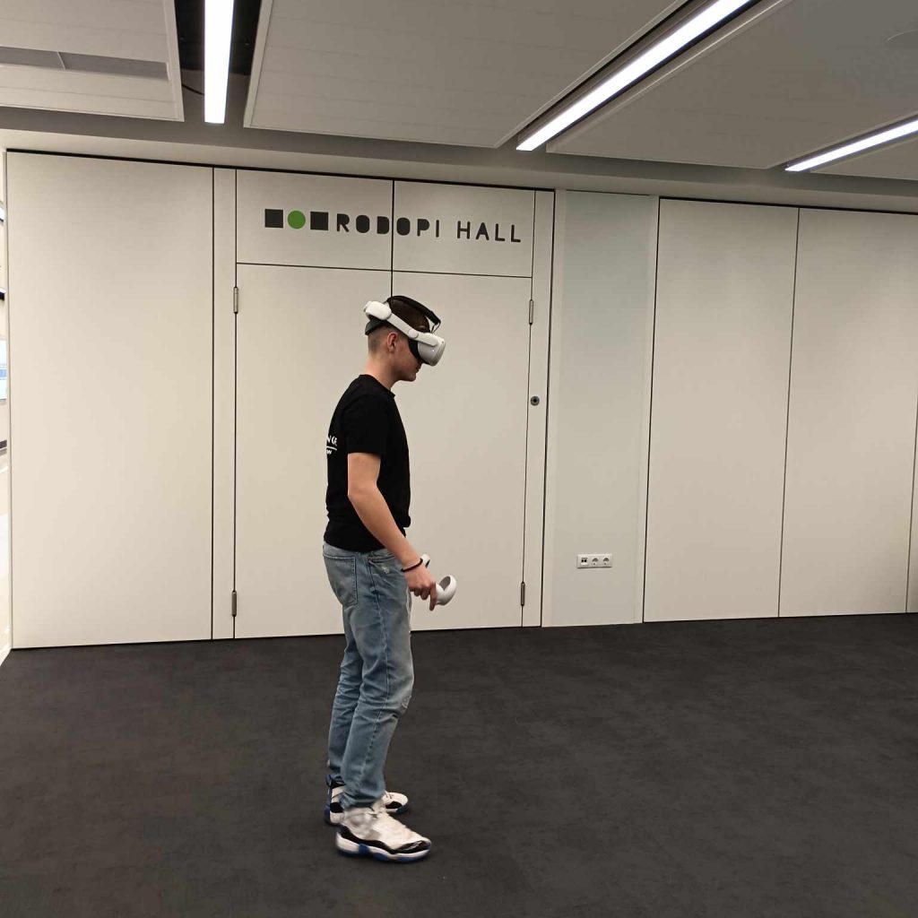 a5ab658f-a23b-40b7-9963-e34810f86dce