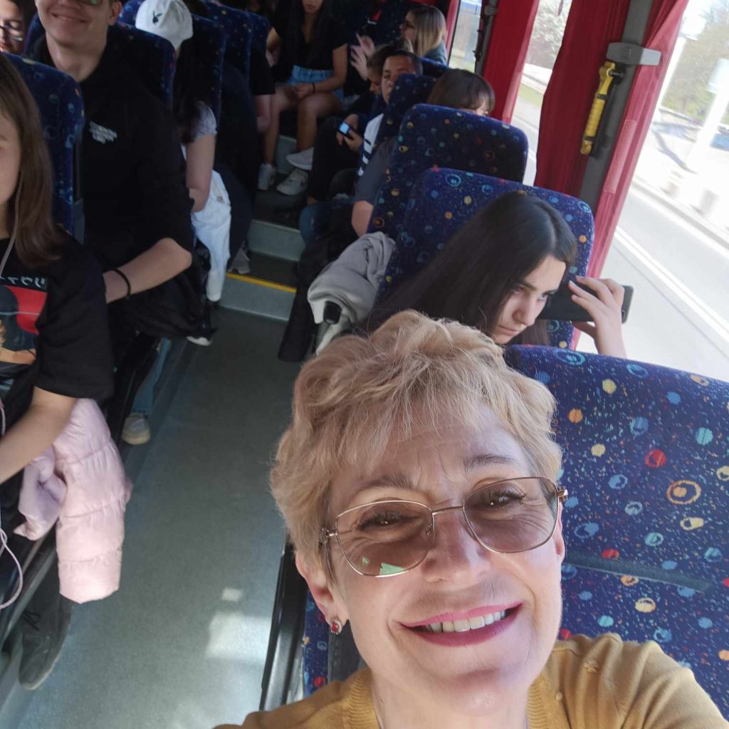 df0a2689-8a3f-4c31-a429-adda5a86f4c1