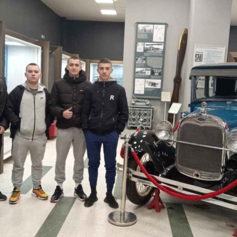 510e3cef-fd02-4cdc-be12-e02d85a6c1fb